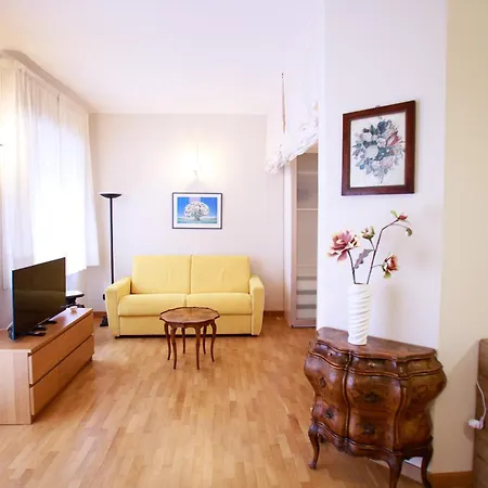 Sofia House With Private Parking Apartment