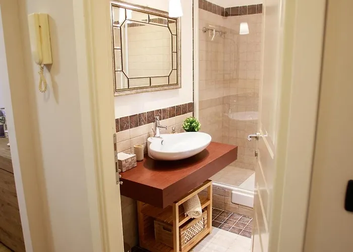 Sofia House With Private Parking جنوة